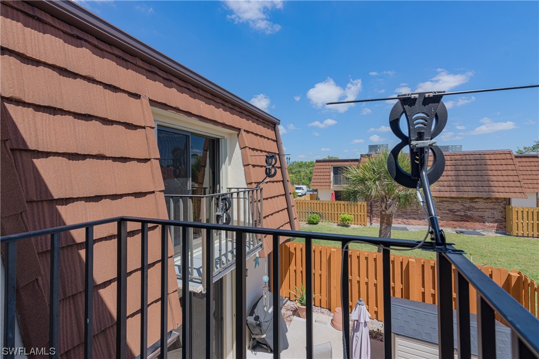 1418 Park Shore Circle Unit: 4