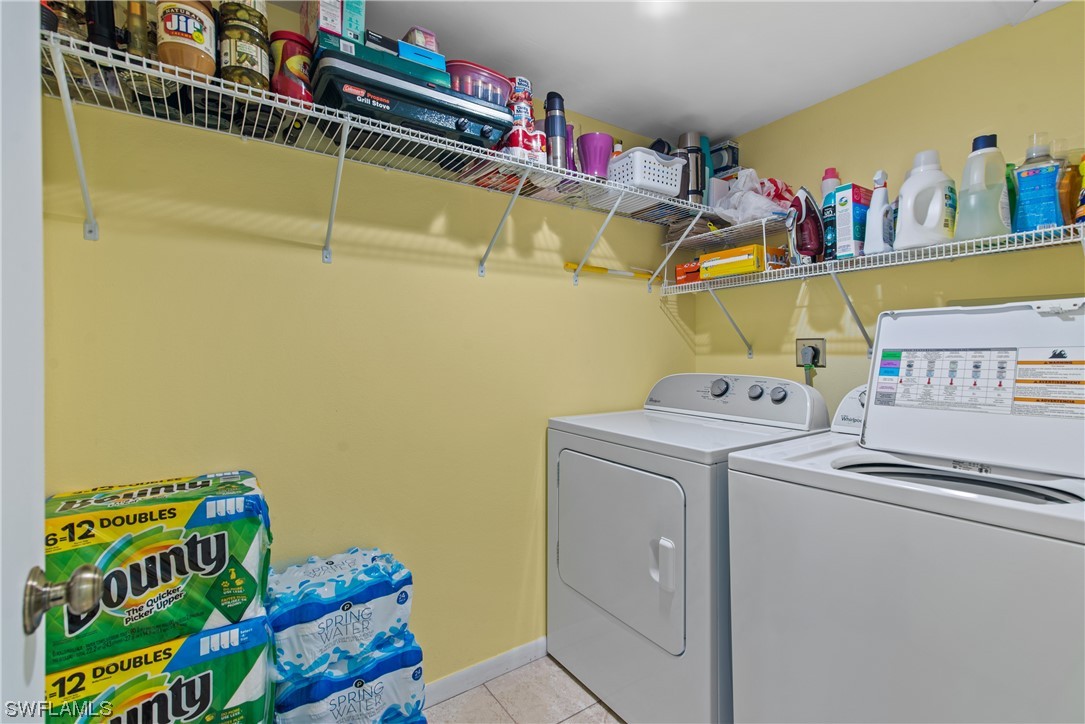 1418 Park Shore Circle Unit: 4