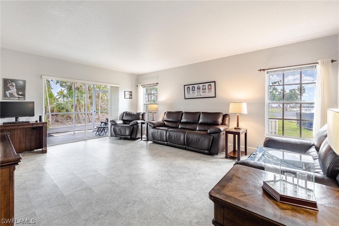 17132 Ravens Roost Unit: 6