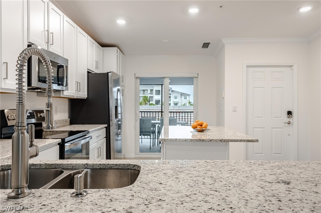 43051 Greenway Boulevard Unit: 822