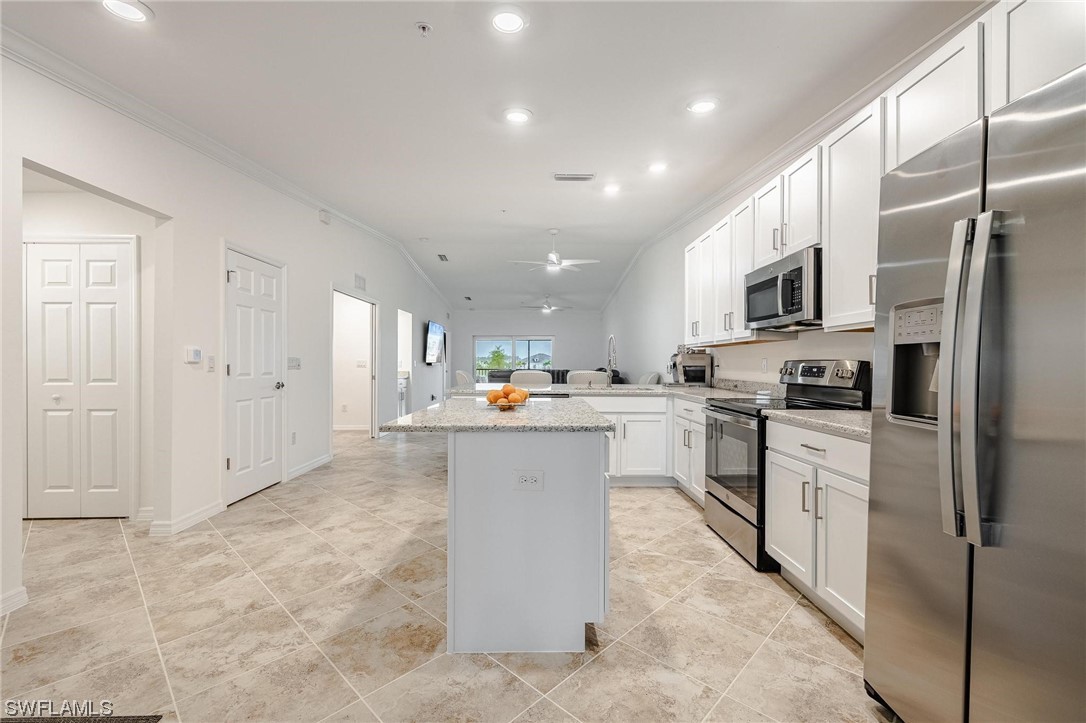 43051 Greenway Boulevard Unit: 822