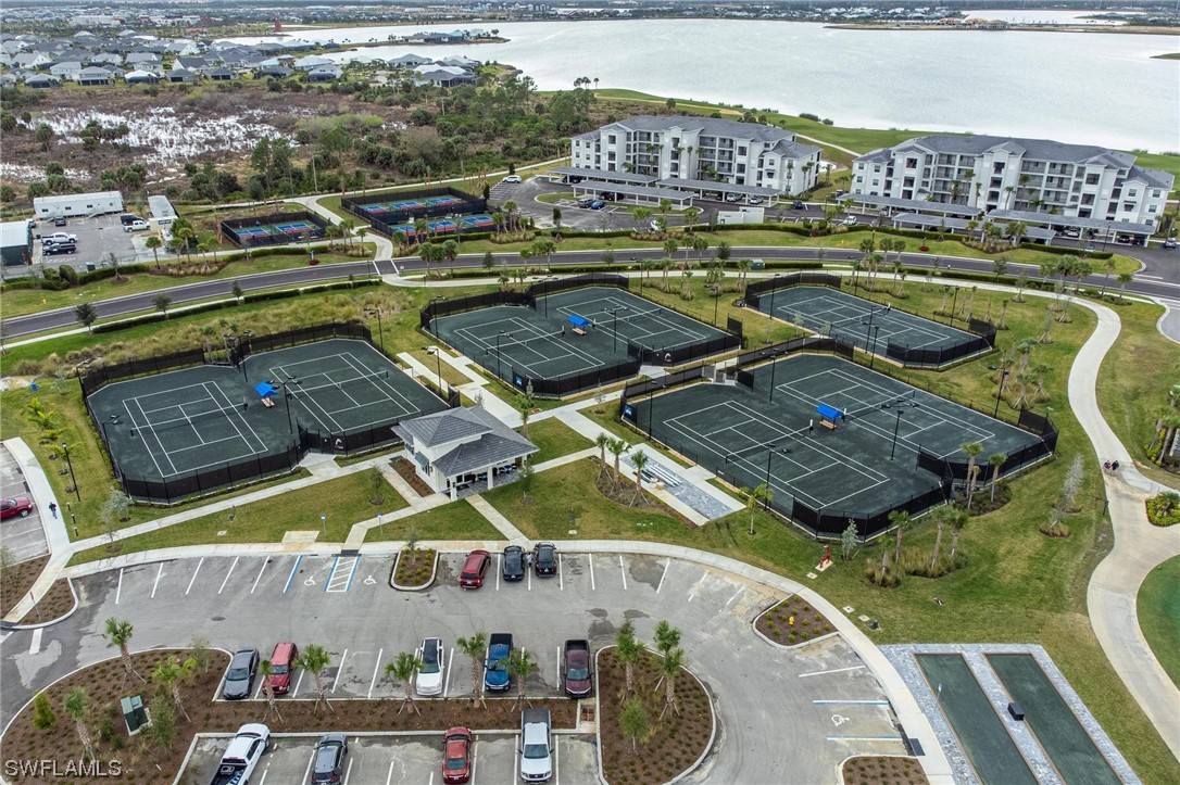 43051 Greenway Boulevard Unit: 822