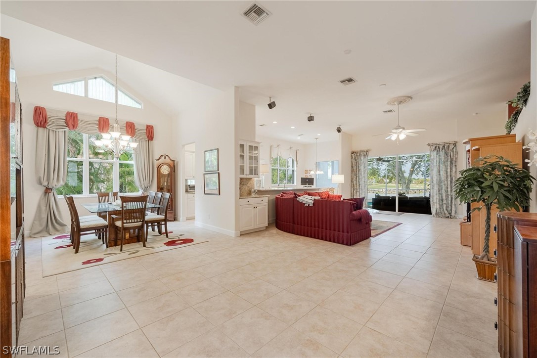 7218 Falcon Crest CT