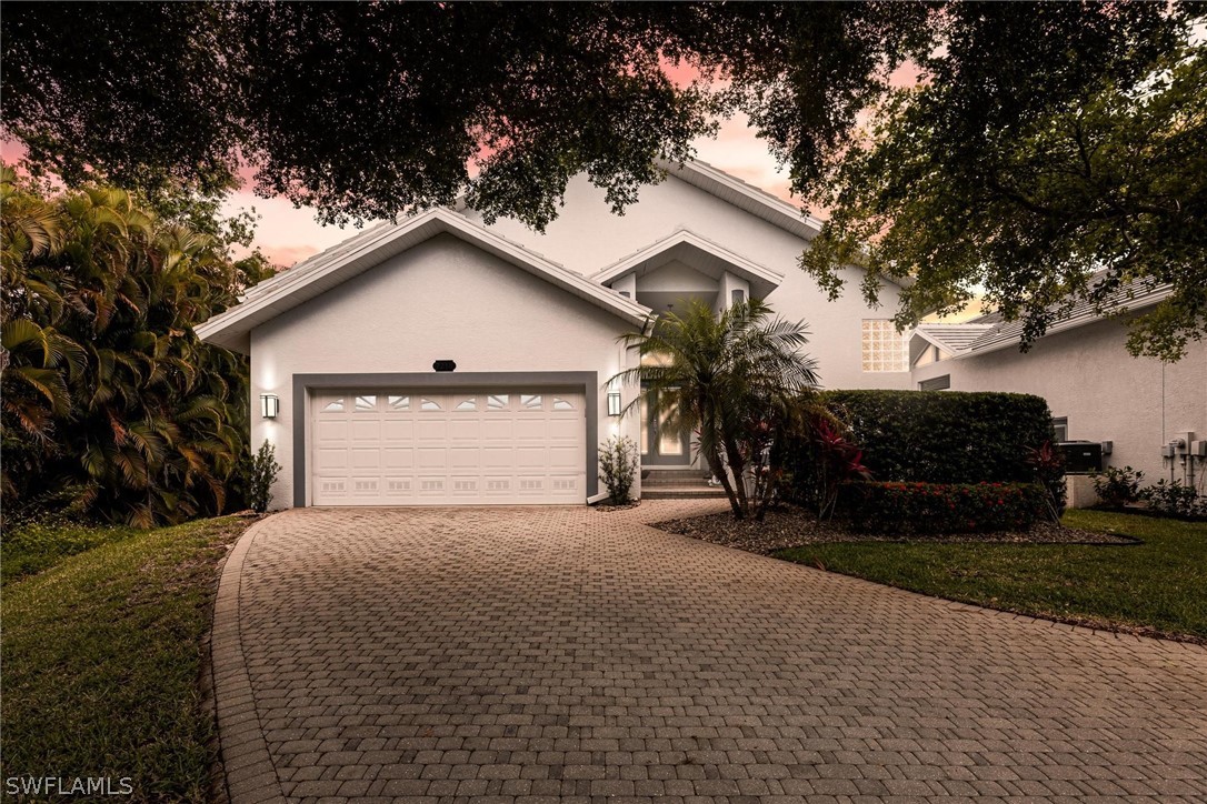 7218 Falcon Crest CT