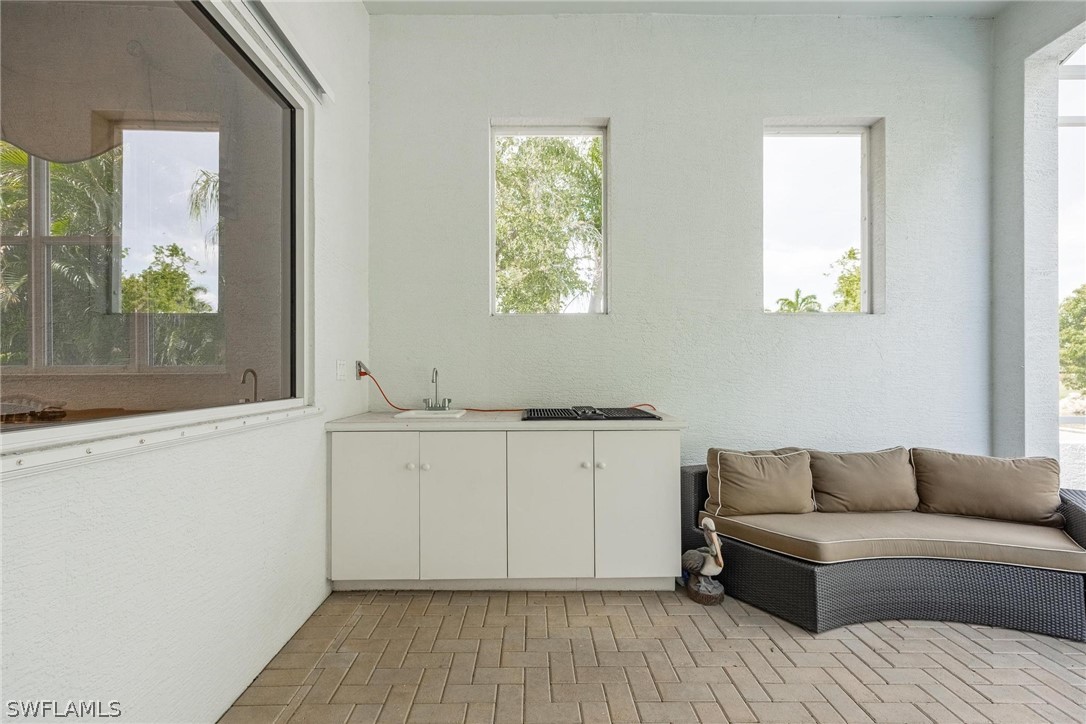 7218 Falcon Crest CT