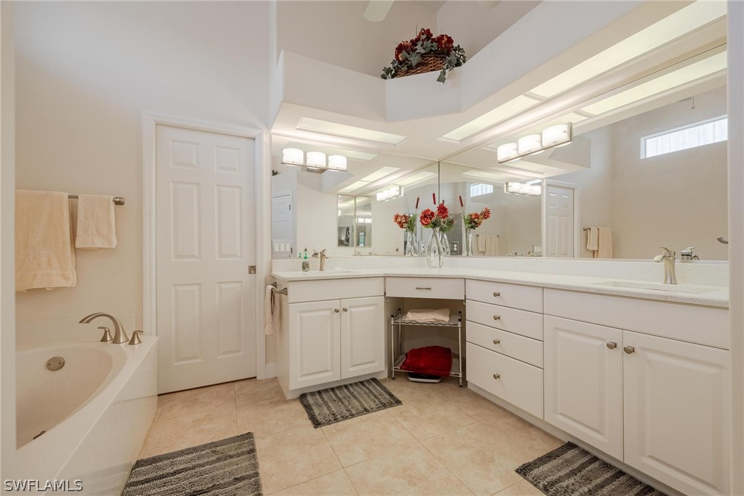 7218 Falcon Crest CT