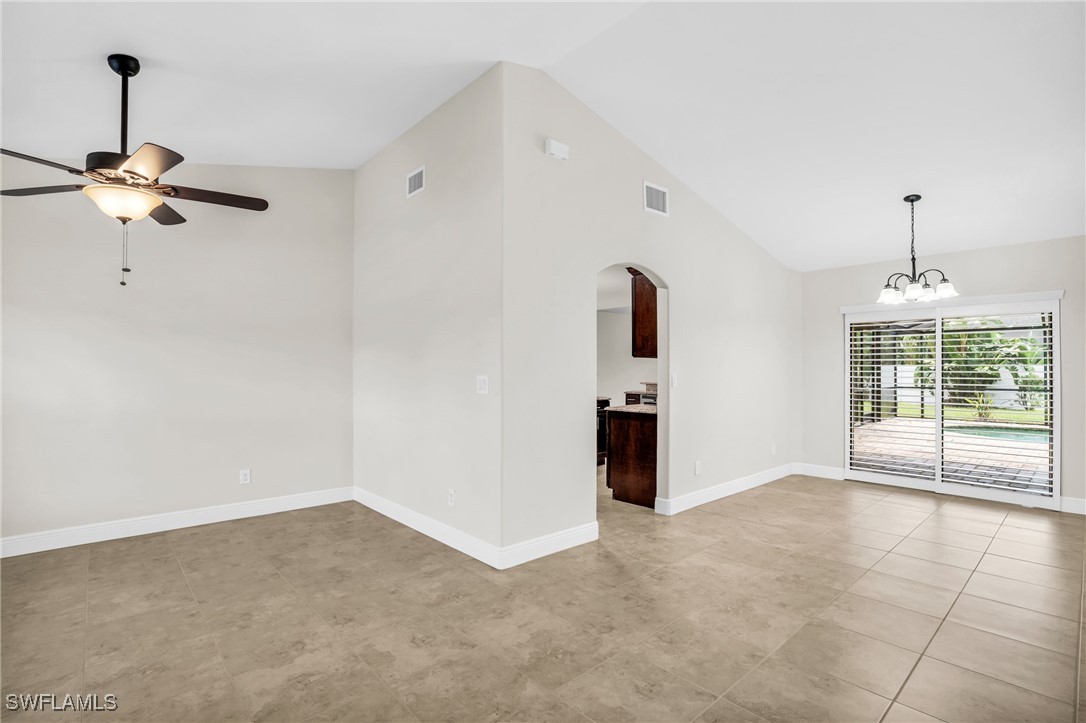 4104 SW 5th PL