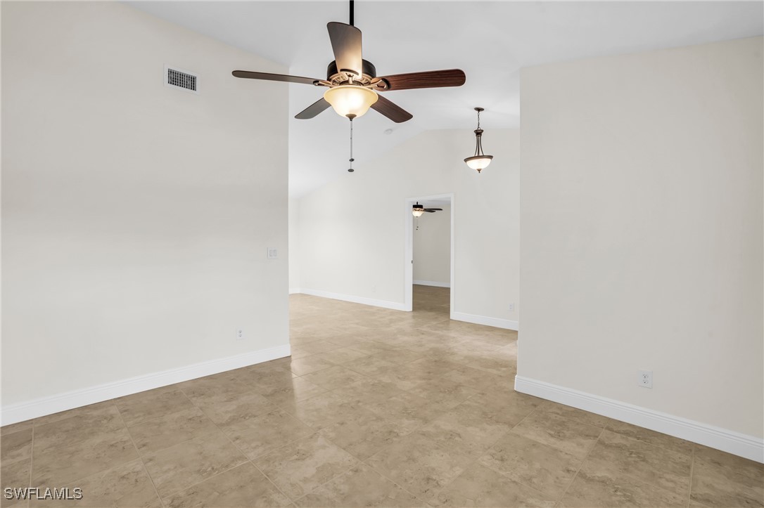 4104 SW 5th PL