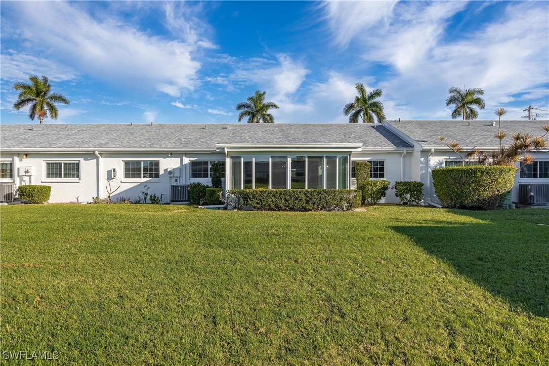 1526 Myerlee Country Club BLVD