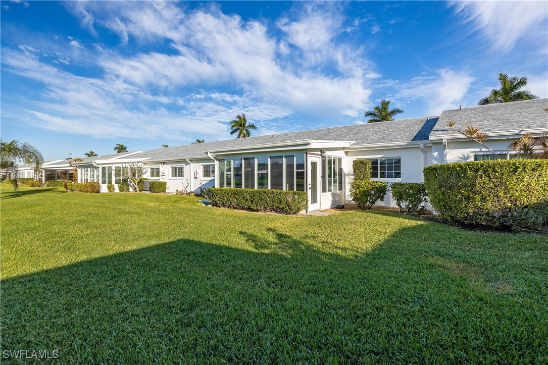 1526 Myerlee Country Club BLVD