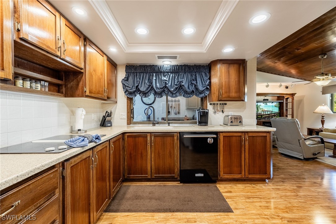 3914 Country Club BLVD