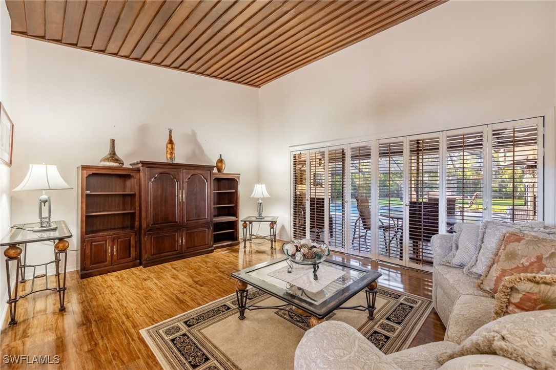 3914 Country Club BLVD