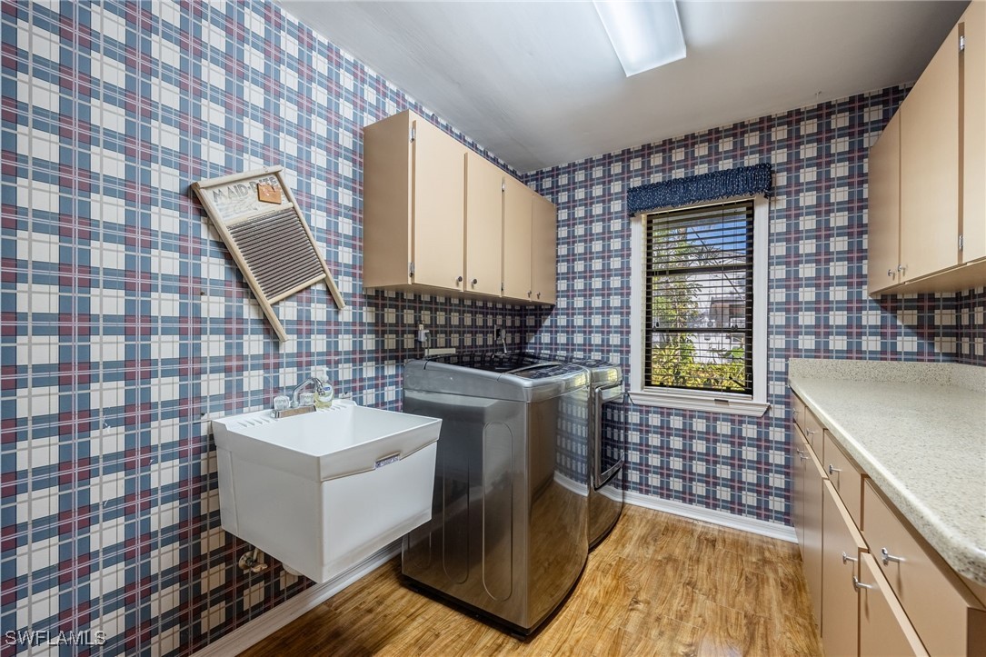 3914 Country Club BLVD