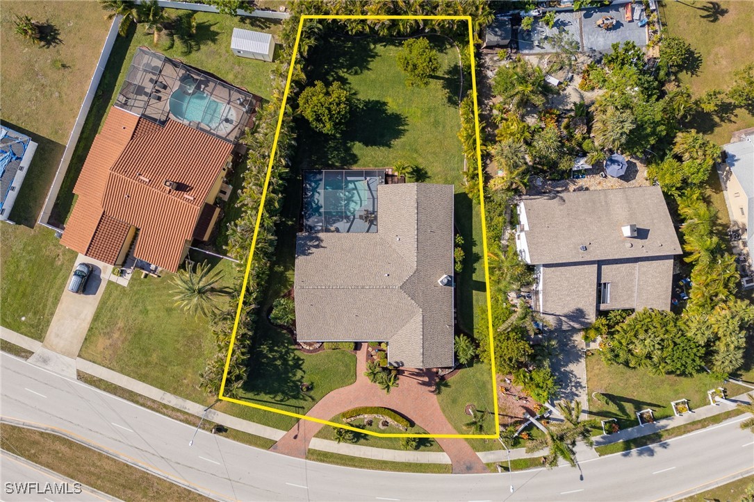 3914 Country Club BLVD