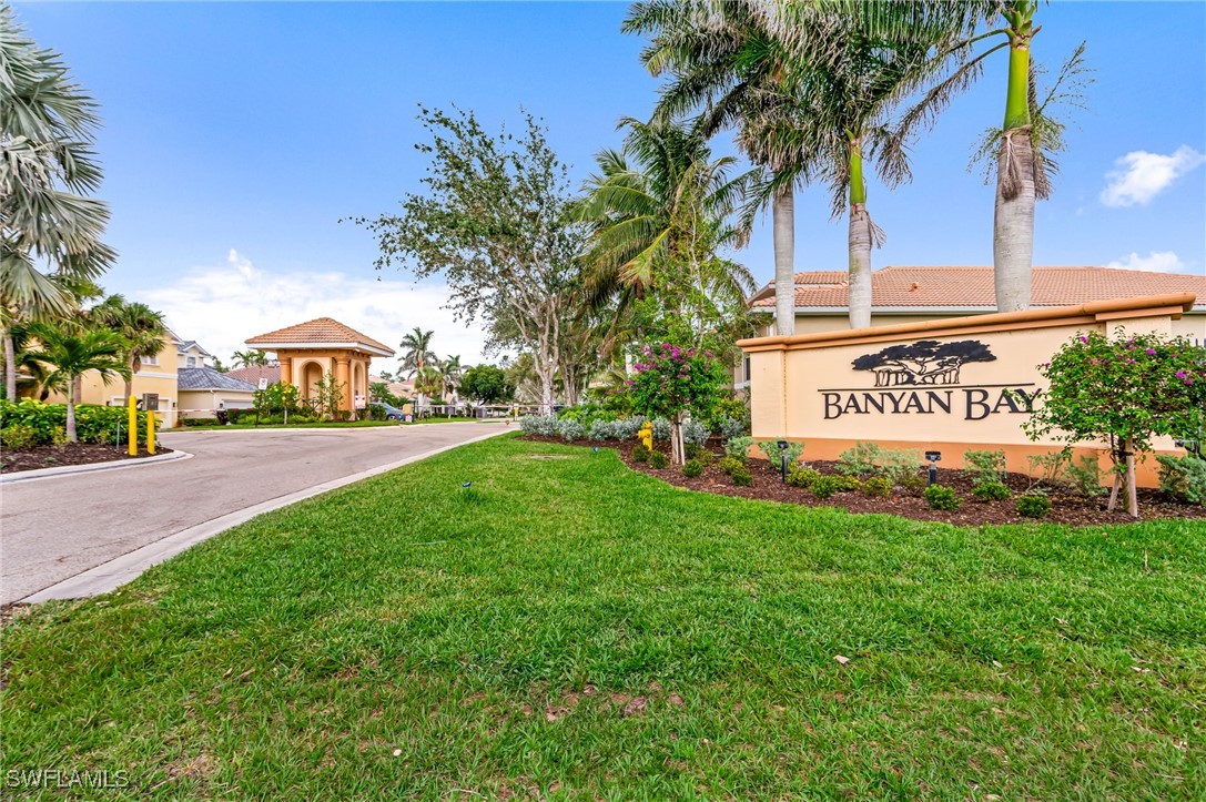 8732 Banyan Bay BLVD