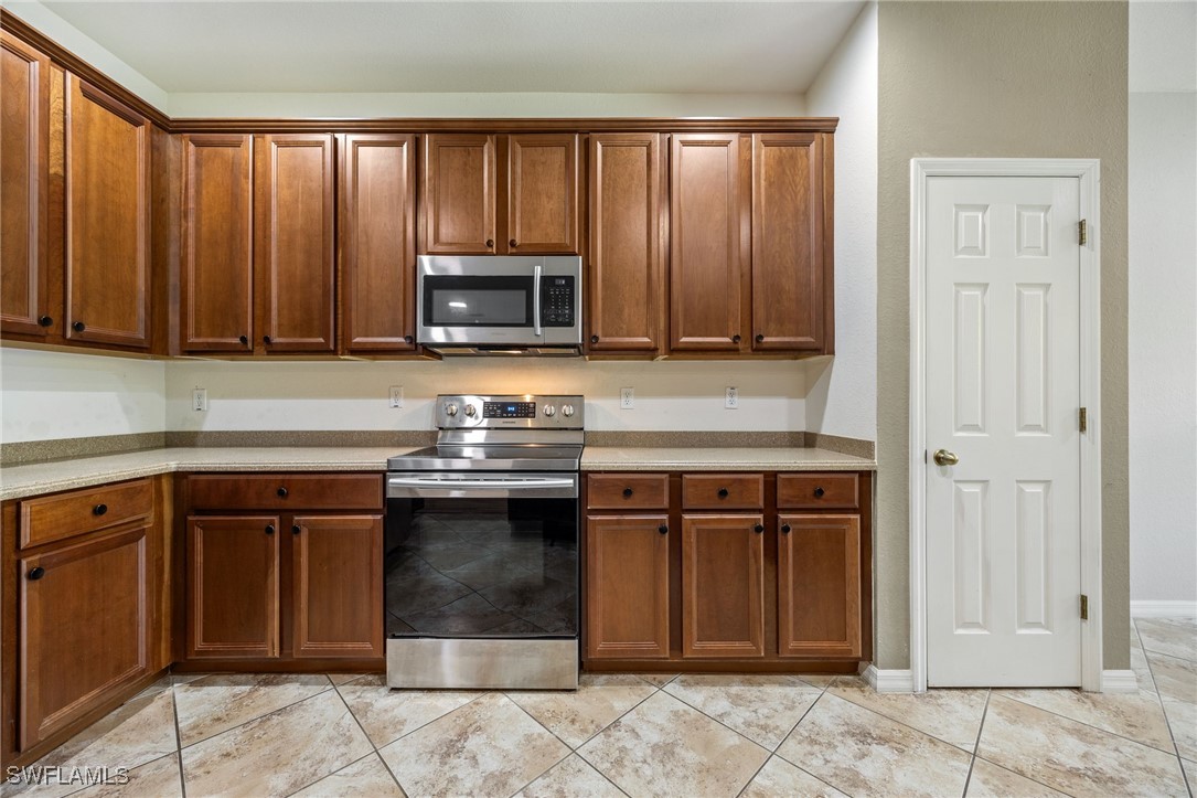 16530 Whispering Trace CT