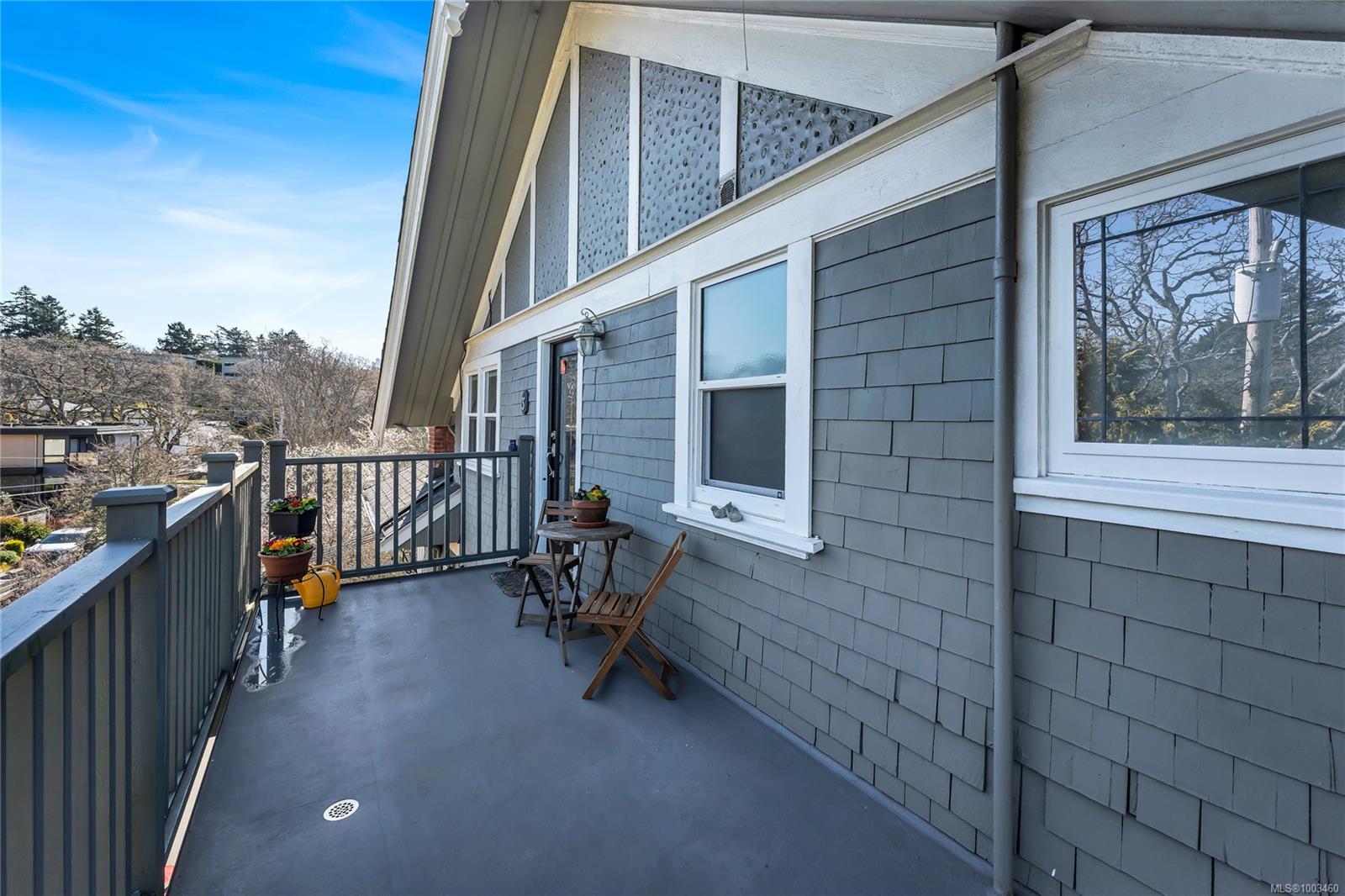 1968 Fairfield Rd # 3