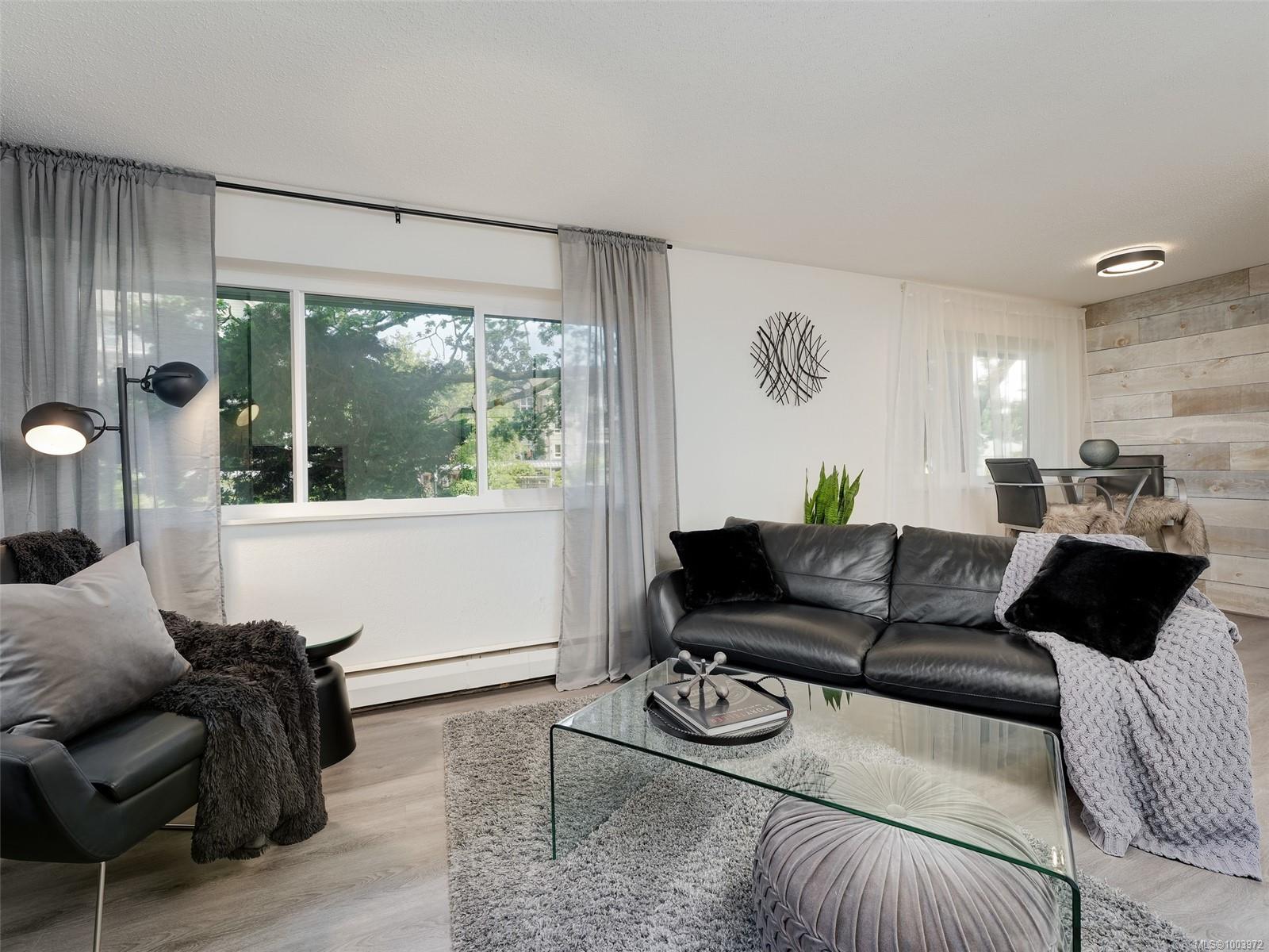 2095 Oak Bay Ave Unit: 101