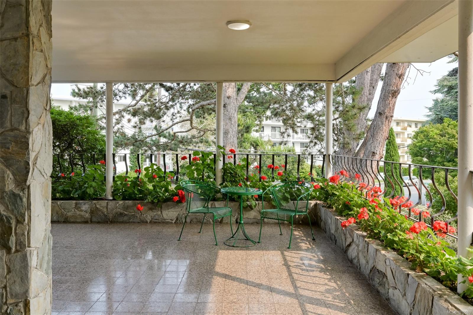 1400 Newport Ave # 110