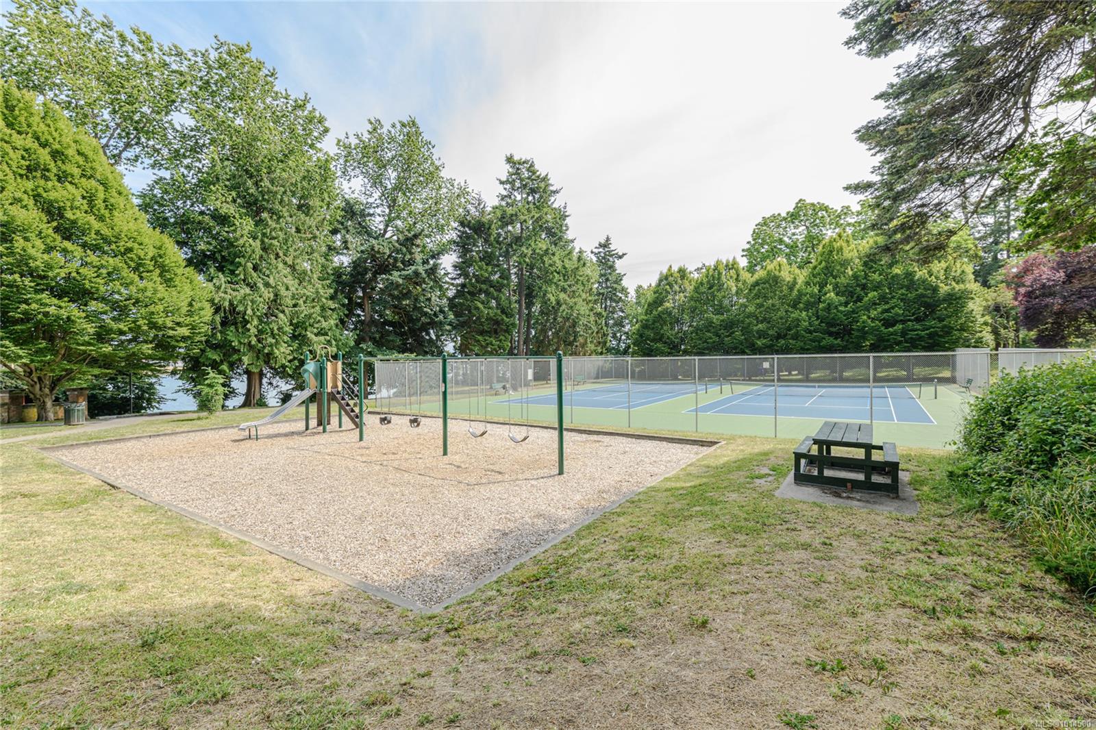 325 Maitland St # 505