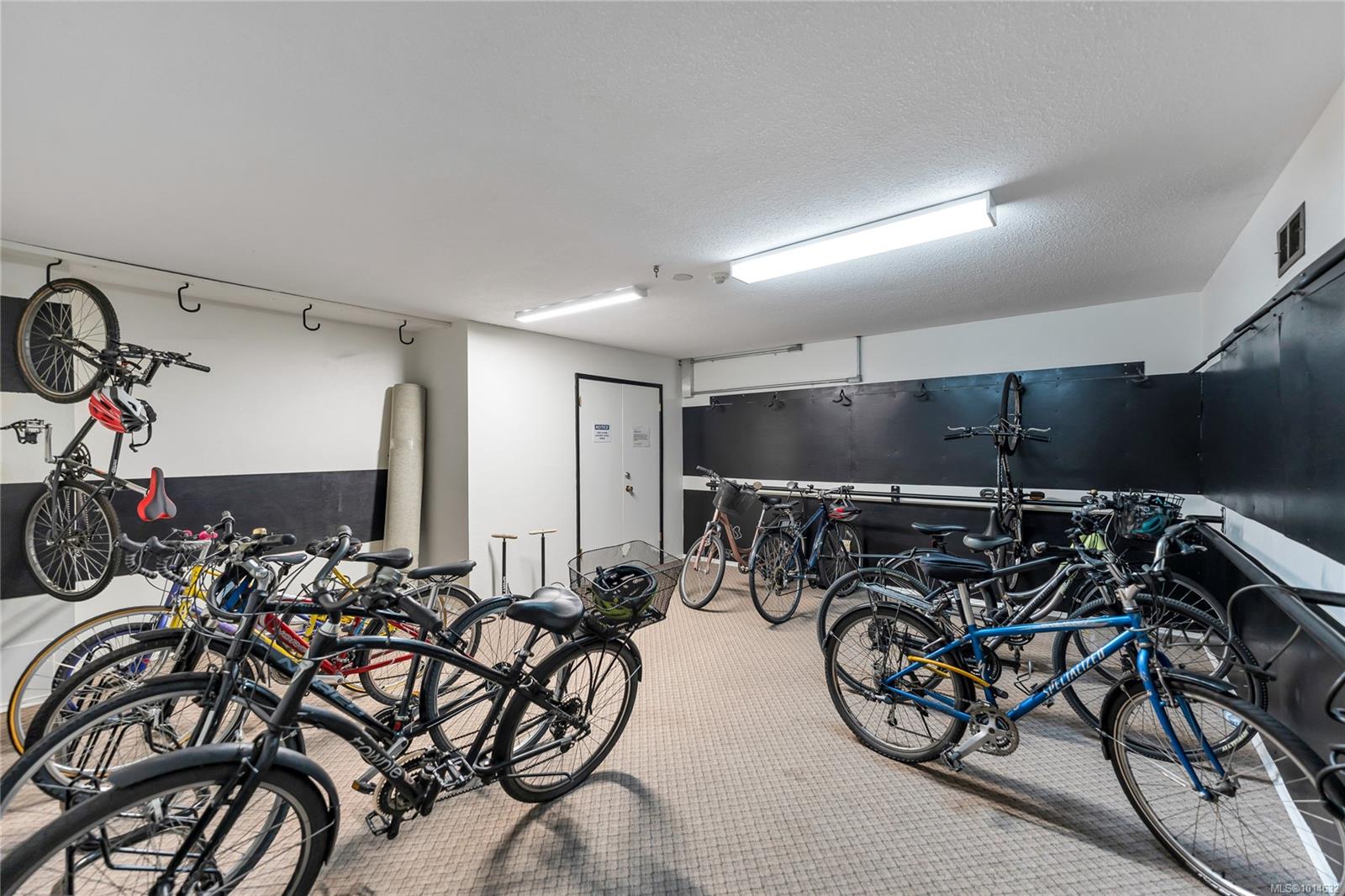 305 Michigan St # 302