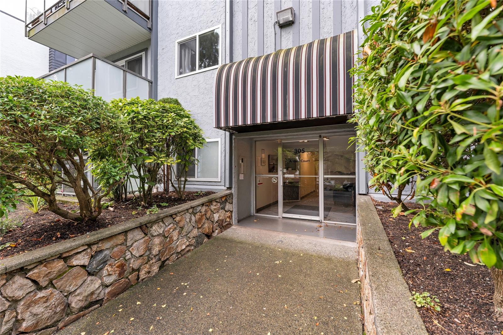 305 Michigan St # 302