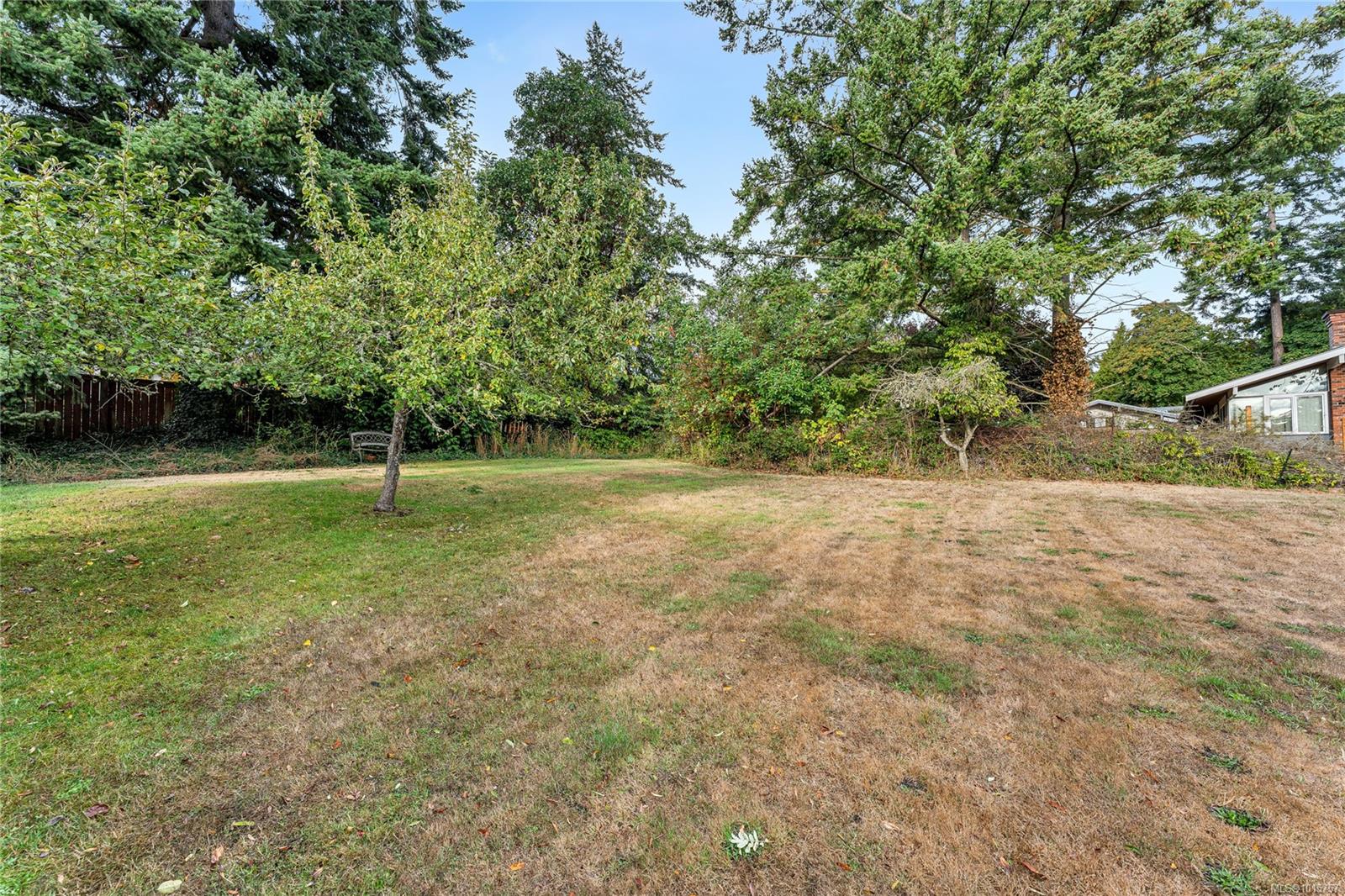 2435 Sutton Rd