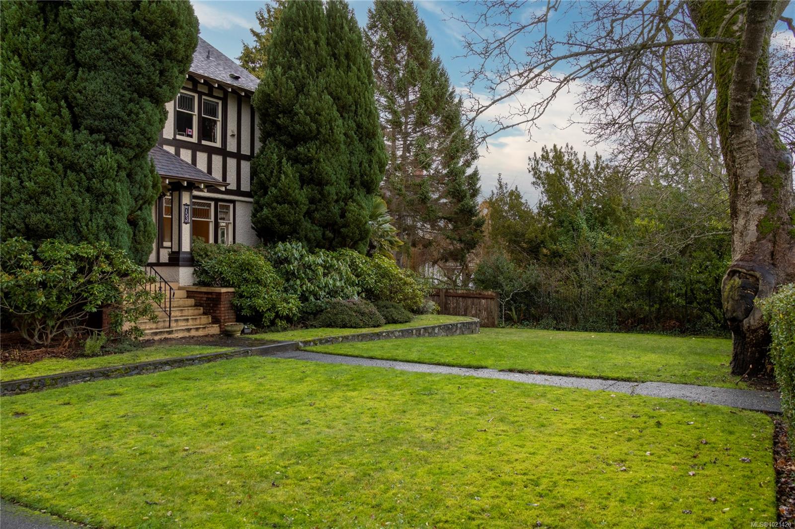 753 Pemberton Rd # 1