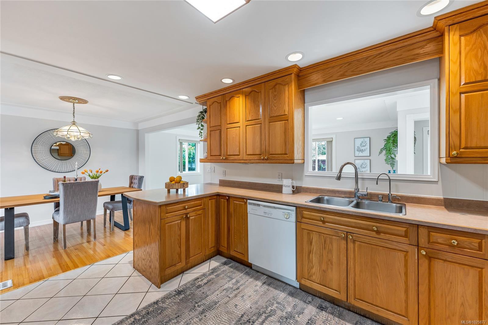 4325 Dieppe Rd