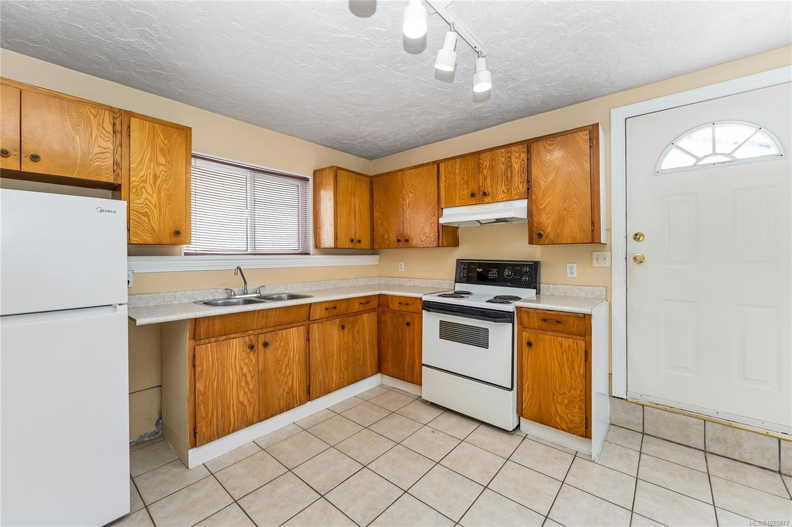 4325 Dieppe Rd