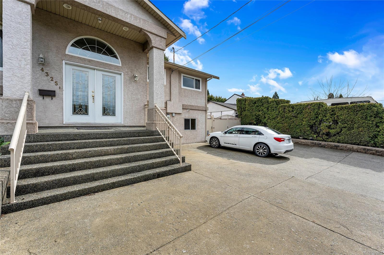 4325 Dieppe Rd