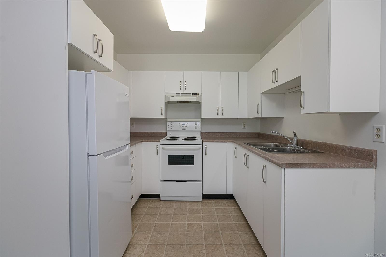 1485 Garnet Rd #202