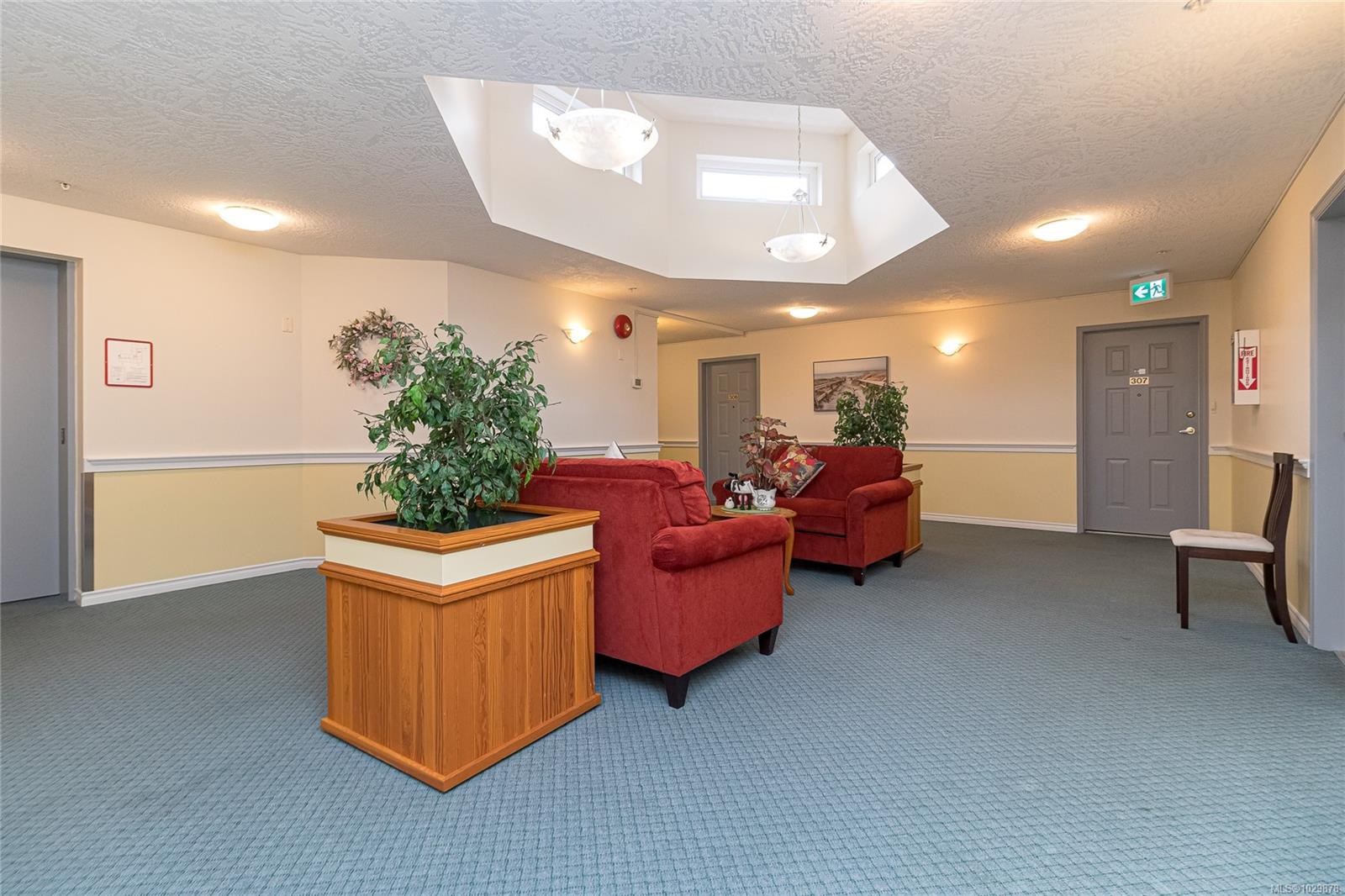 1485 Garnet Rd #202