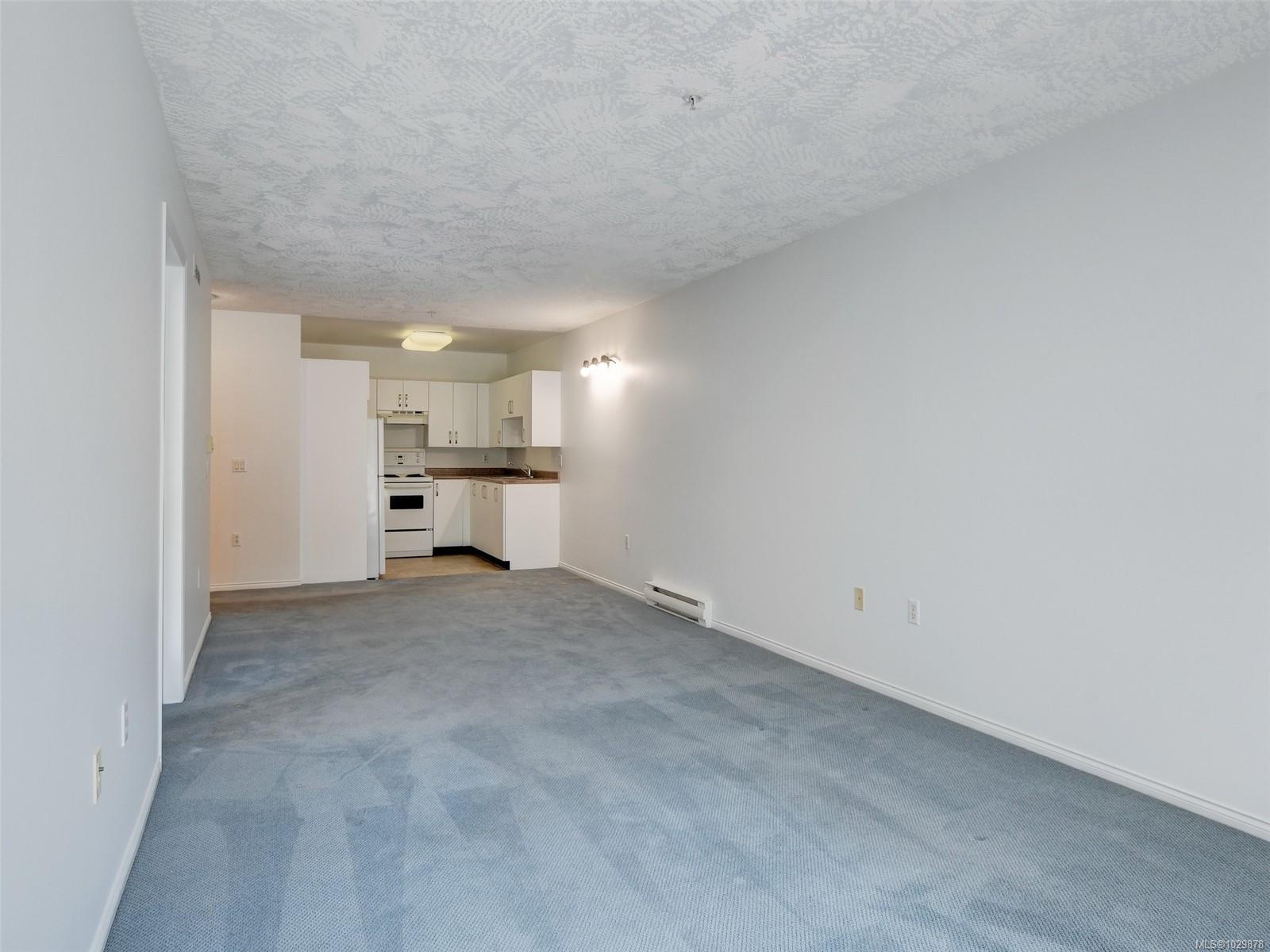 1485 Garnet Rd #202