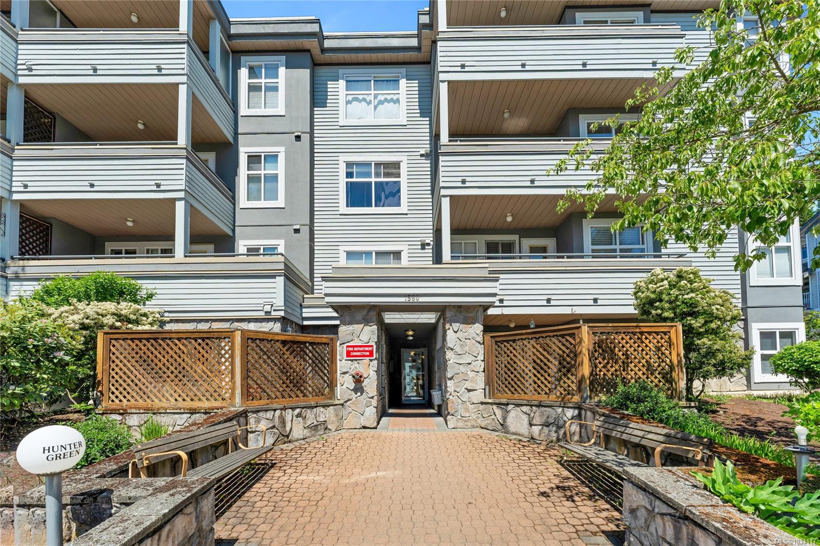 1580 Christmas Ave # 104