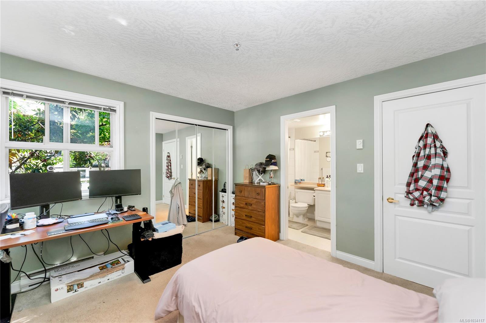 1580 Christmas Ave # 104