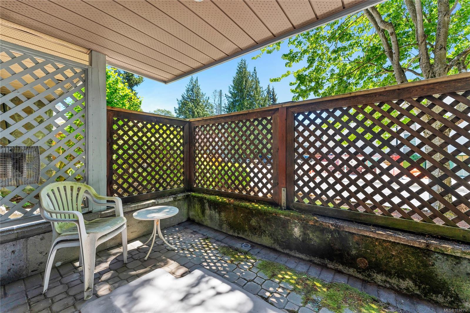 1580 Christmas Ave # 104