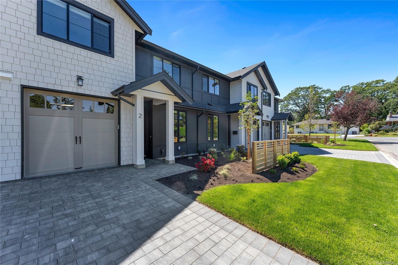 3333 Henderson Rd # 1