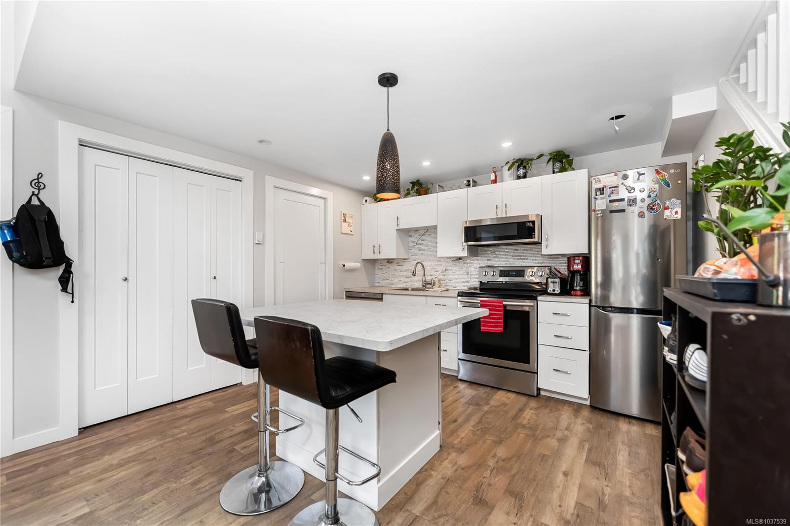 1779 Lillian Rd