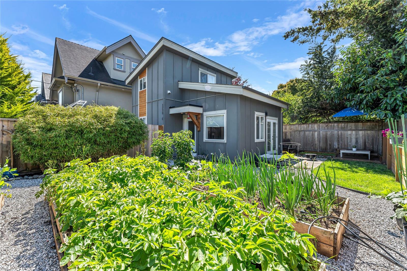 1779 Lillian Rd
