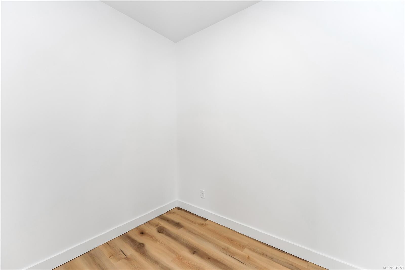 2021 Oakhill Pl
