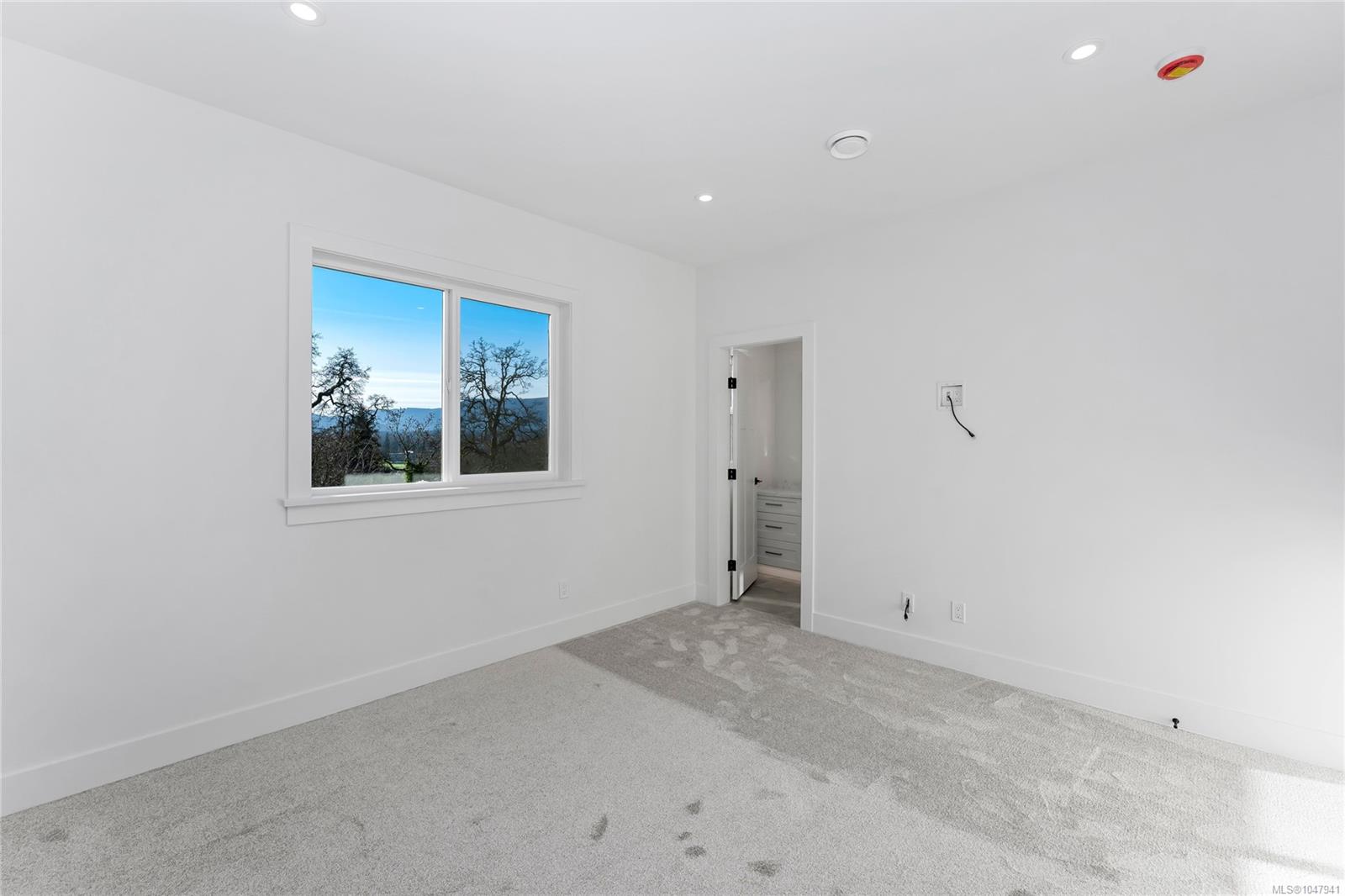 2023 Oakhill Pl