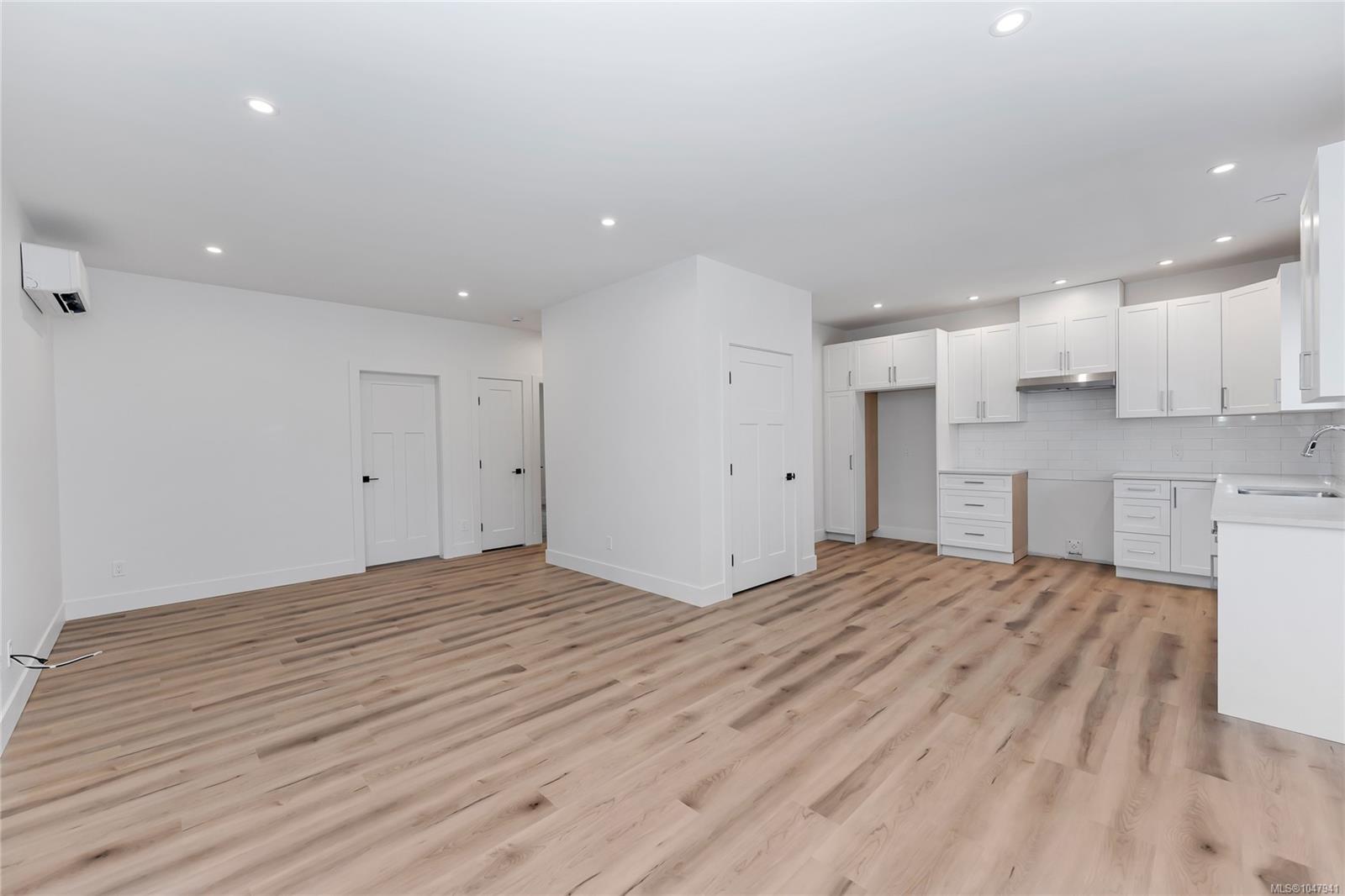 2023 Oakhill Pl