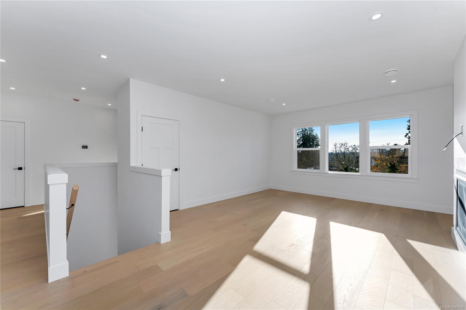 2023 Oakhill Pl