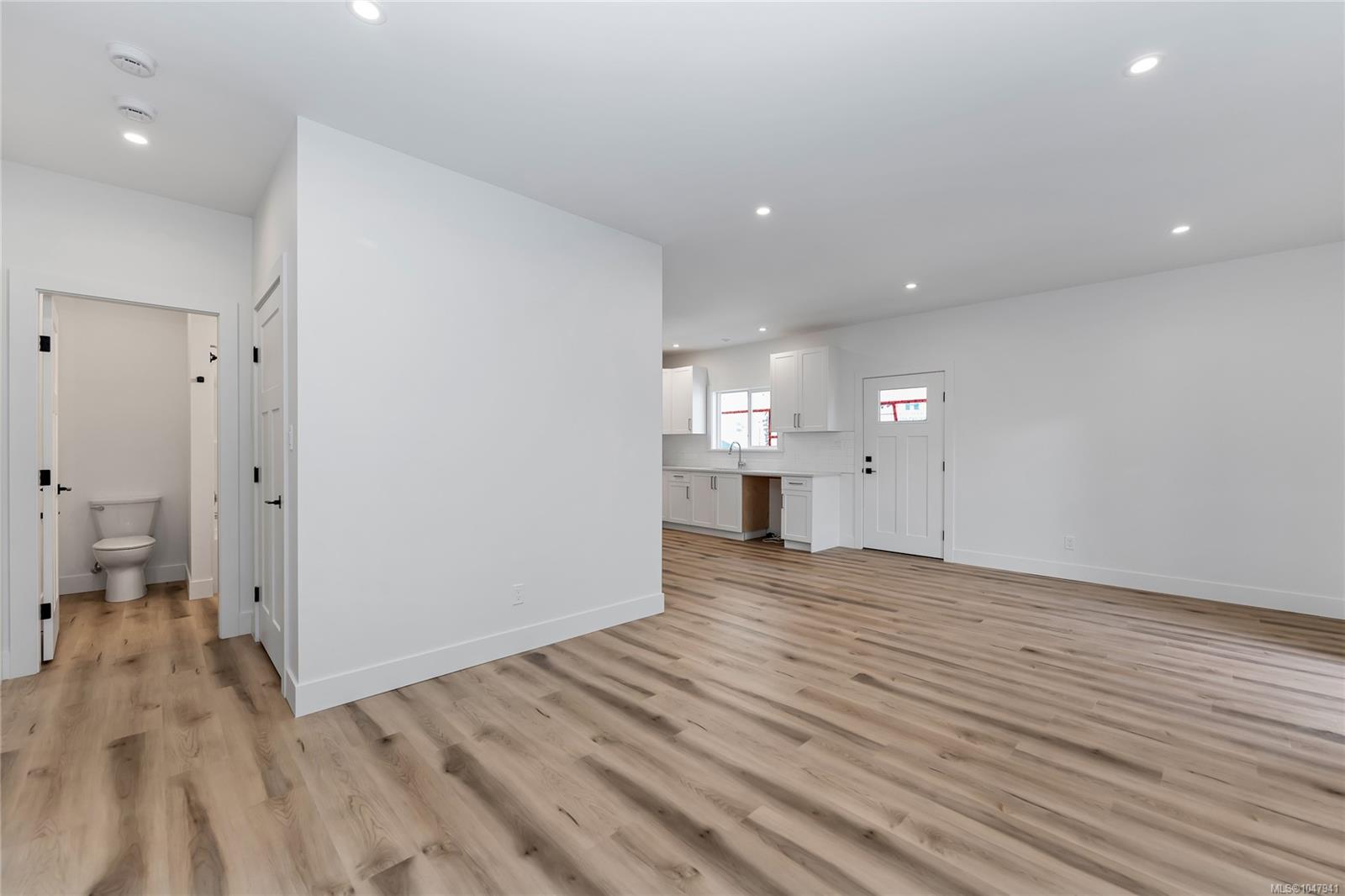 2023 Oakhill Pl