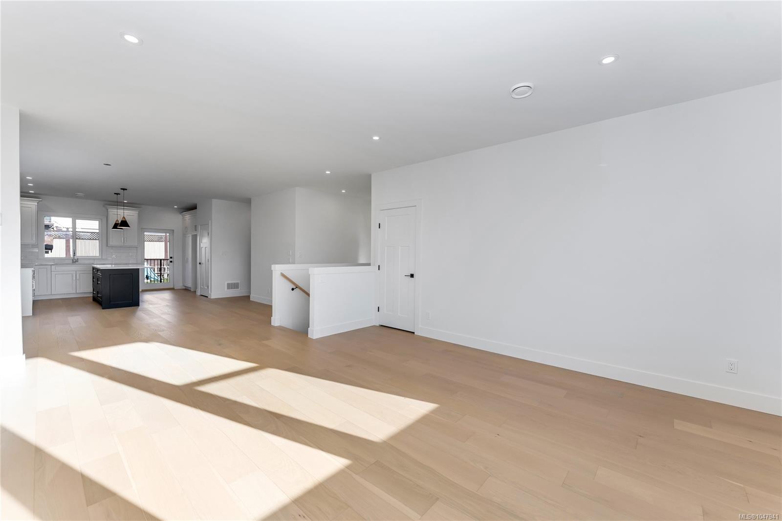2023 Oakhill Pl
