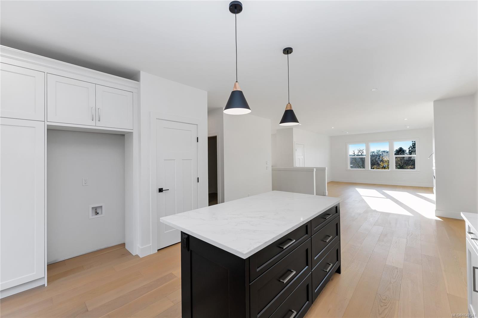 2023 Oakhill Pl