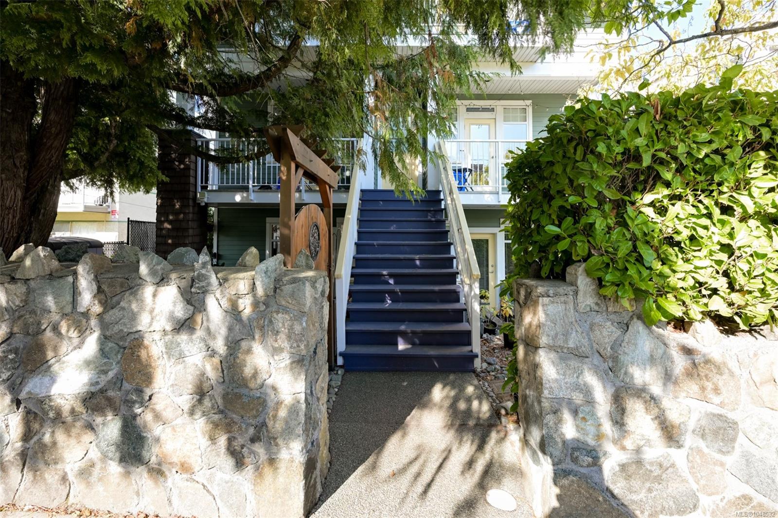 2116 Richmond Rd #1