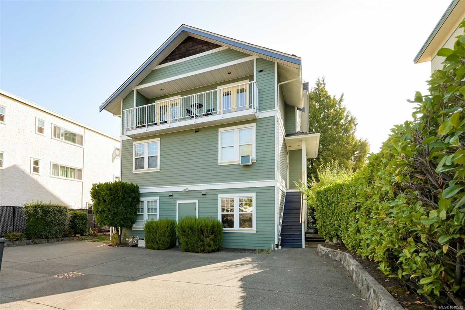 2116 Richmond Rd #1