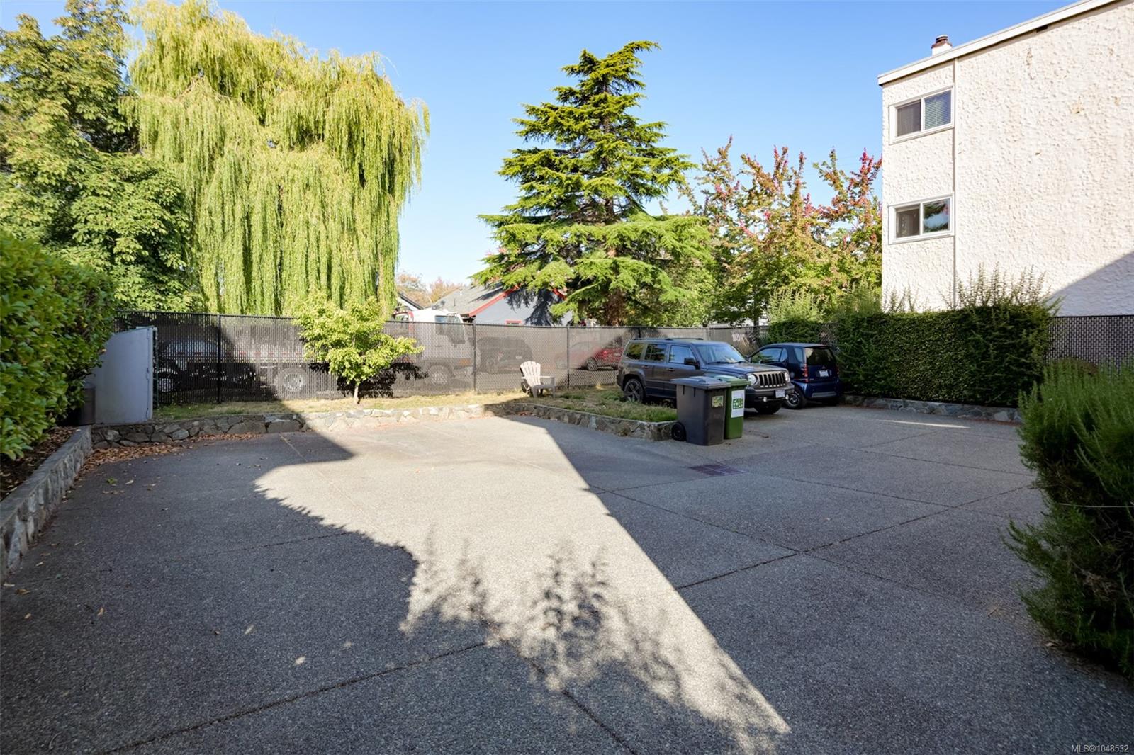 2116 Richmond Rd #1